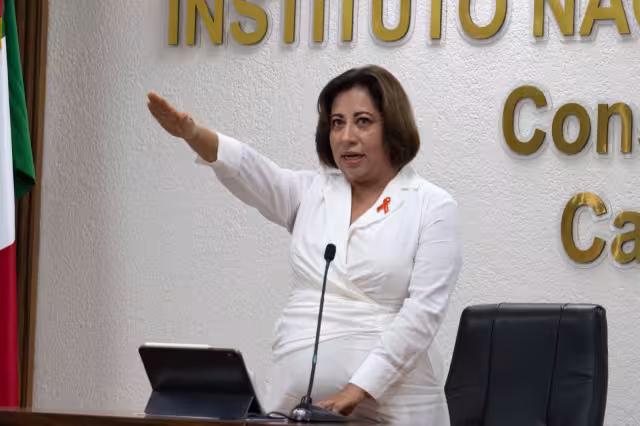 Itzel Aguilar Ambrocio rindió protesta como encargada de despacho de la Vocalía Ejecutiva del INE Campeche.