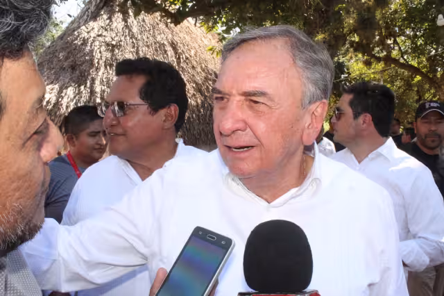 El exgobernador de Campeche, Carlos Miguel Aysa González, debió tomar protesta como Embajador hace unos días, pero fue suspendida