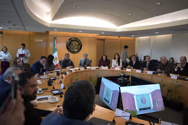 Senado aprueba reforma para reducir jornada laboral a 40 horas semanales