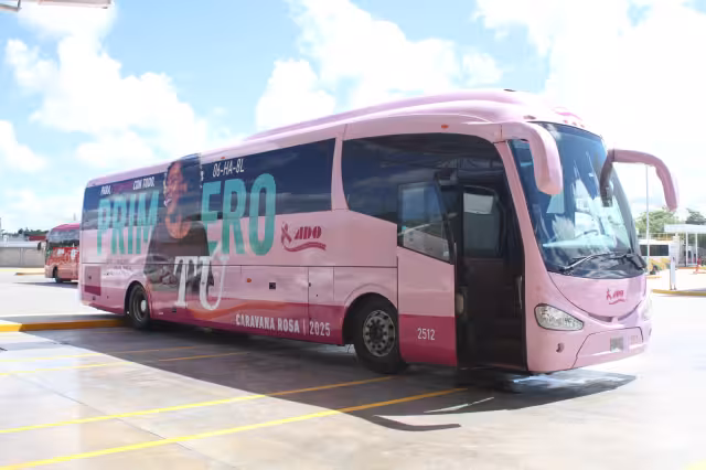 Llega la Caravana Rosa a Campeche y Escárcega con ADO