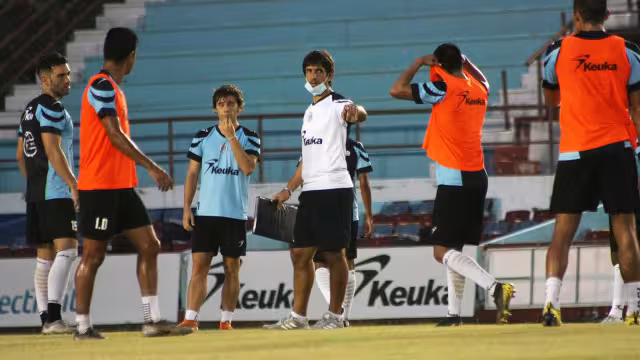 El nuevo timonel confía en armar un plantel agresivo, intenso y que juegue bien al futbol