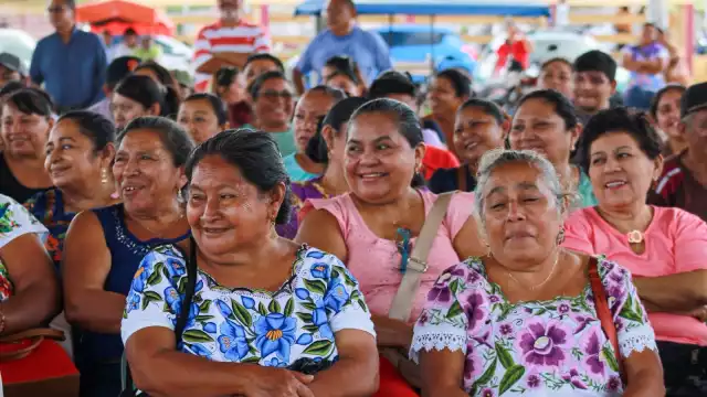 Yucatecas cobrarán la Pensión Mujeres Bienestar