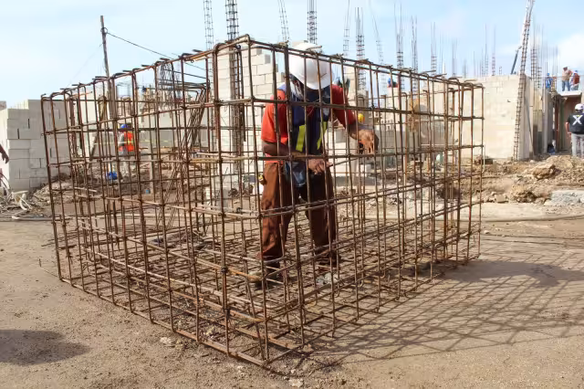 El sector inmobiliario aporta el 11% del PIB estatal y mantiene precios por debajo de la media nacional