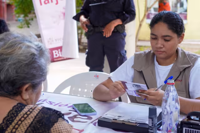Concluirá en Mérida la entrega de tarjetas de la Pensión Mujeres Bienestar