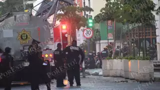 Sin lesionados, en el incendio del Teatro Peón Contreras de Mérida confirma SSP