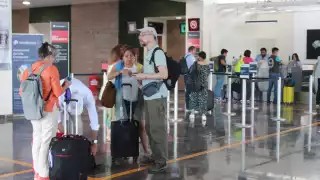 Al inicio de las vacaciones se registraron 378 pasajeros en los vuelos de Aeroméxico