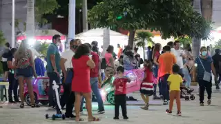 Decenas de familias olvidaron la pandemia y asistieron a lugares de esparcimiento