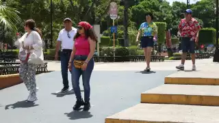 El calor permanecerá durante este sábado en Mérida