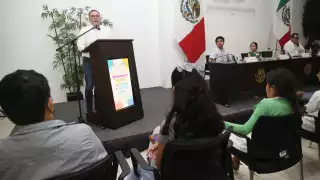 Son 26 niños que participan en el Parlamento del Congreso de Yucatán