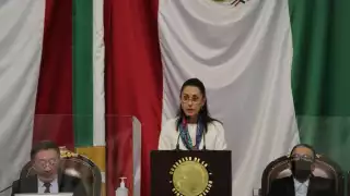 Durante la entrega de su Tercer Informe de Gobierno, la mandataria capitalina destacó las acciones implementadas en apoyo a las familias de las víctimas de la L12