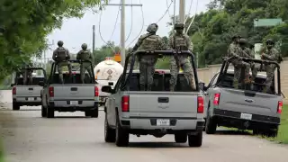 Elementos de la Guardia Nacional colaboran con las labores de vigilancia en zonas de Cancún, en Quintana Roo