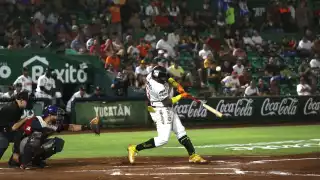 Leones de Yucatán ganan 1 a 0 a los Bravos de León en el Parque "Kukulcán"