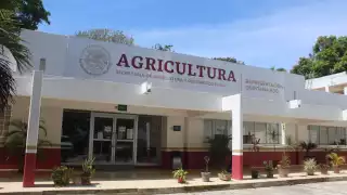 La expulsión de Florencio Song Solís del organismo ganadero se debe a que durante su mandato se apoderó de una planta productora de alimentos balanceados