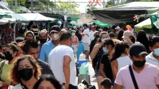 Una nueva ola de COVID-19 amenazapara la temporada invernal de este 2023