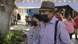 El virus todavía está entre la población, por eso se debe continuar ventilando las casas y usar cubrebocas en sitios concurridos