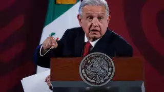 AMLO anunciará avances en la federalización de la salud.