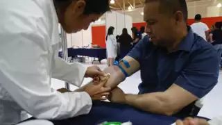 La UADY atenderá casos de VIH, obesidad, cáncer, así como exámenes de la vista y oído