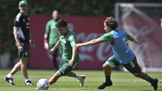 Diego Cocca definió la primera alineación del Tri