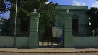 “Los maestros podrían enfrentarse con situaciones de miedo y temores no sólo por parte del alumnado, sino también de los padres de familia”, dijo Francisco Magaña