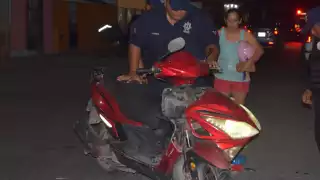 Los motociclistas fueron auxiliados por paramédicos
