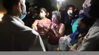 Los empleado realizaron una manifestación en medio del apagón