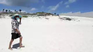 En Playa Delfines no hay ninguna zona destina a la anidación de tortugas