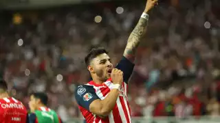 Alexis Vega destacó en el pase de Chivas. Foto: @Chivas