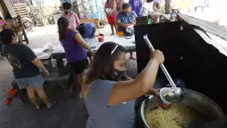 Los más favorecidos son los niños, quienes llegaban a padecer de síntomas de gastritis al irse a la escuela sin poder alimentarse adecuadamente