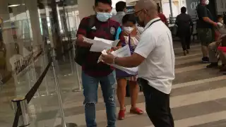 El trámite cuenta con dos modalidades para su solicitud, y el costo dependerá de la urgencia que se tenga para la expedición