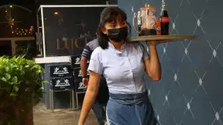 Profeco sanciona a restaurantes de Yucatán por cobrar propinas a la fuerza