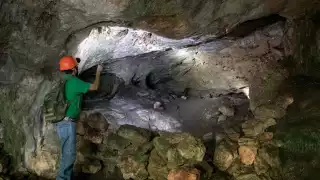 El responsable del lugar platicó que el complejo está ubicado aproximadamente a tres kilómetros de la cabecera municipal y crea una conexión con la naturaleza