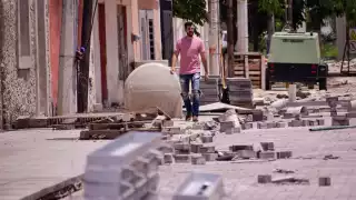 Renán Barrera justificó el atraso por “cuestiones de conectividad y alumbrado”