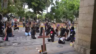 Una de las participantes del mitin relató que ha sufrido de las trabas de las autoridades para llevar su caso hasta el juzgado