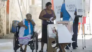 Aracely García Álvarez mencionó que se proyecta una instalación de 2 mil 812 puntos de votación en mil 271 domicilios