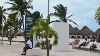 Comerciantes señalaron que el Malecón Tradicional lució prácticamente vacío, lo que se tradujo en pobres ventas