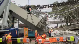 Remoción de escombros en la Línea 12