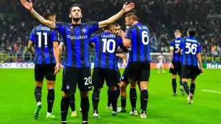 Inter acaba con las esperanzas del Barcelona al golear al Brujas en Champions League