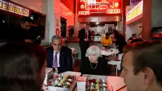 Janet Yellen disfrutó de unos tacos en la Alcaldía Cuauhtémoc
