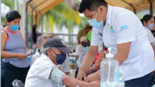 La velocidad de crecimiento de casos para la zona sur  es de 0.13 y de 0.15 para la zona norte