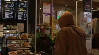 En el caso del Euro, el precio a la compra es de 23 pesos en el aeropuerto de Mérida