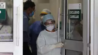 La primera etapa se aplicarán 7 mil 800 dosis, entre ellas a personal de salud.