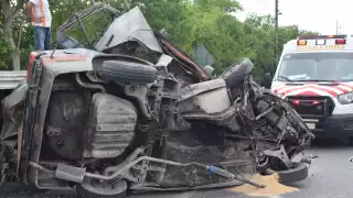 Los pasajeros del auto resultaron ilesos