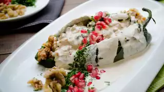 El chile en nogada mexicano sufre los efectos del clima y de la inflación