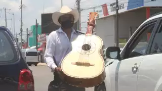 La contingencia sanitaria por COVID-19 obligó a los músicos a buscar otras maneras de ganarse el sustento diario en Chetumal