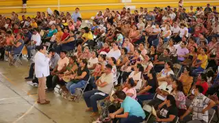 El Gobierno federal intervendrá siete escuelas de Yucatán