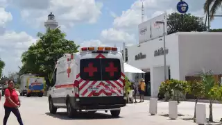 El hombre fue valorado por paramédicos de la Cruz Roja