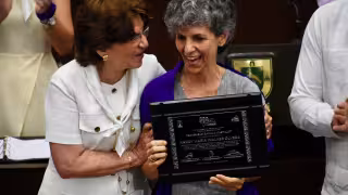 Es la quinta ocasión en que se entrega el reconocimiento 'Consuelo Zavala Castillo'