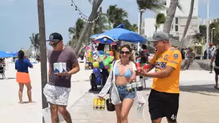 El número de turistas no es el esperado en el puerto