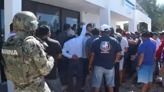 Los afectados expusieron que a los barcos de altura se les adjudican cuotas de navíos mercantes