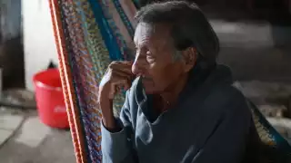 Los abuelitos deberán realizar el registro en línea si desean ser vacunados